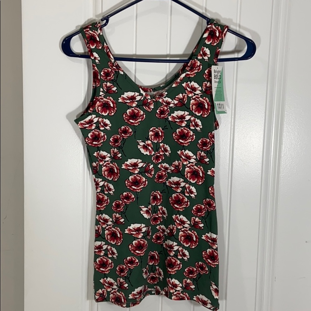 🔥🔥🔥Honey & Lace Green Red Floral XS Tank New